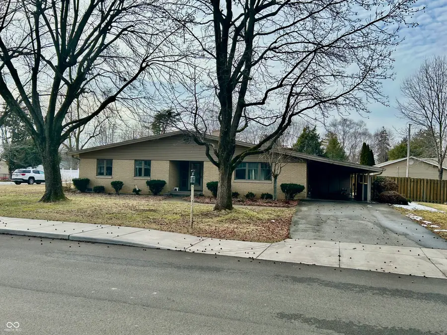 41 N Middleton Drive, Franklin, IN 46131 - #2