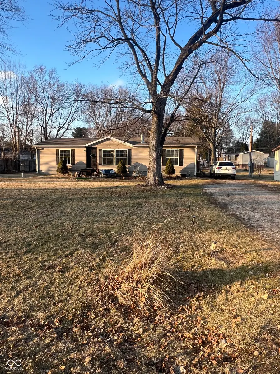 4214 S Haffner Drive, Jamestown, IN 46147 - #2