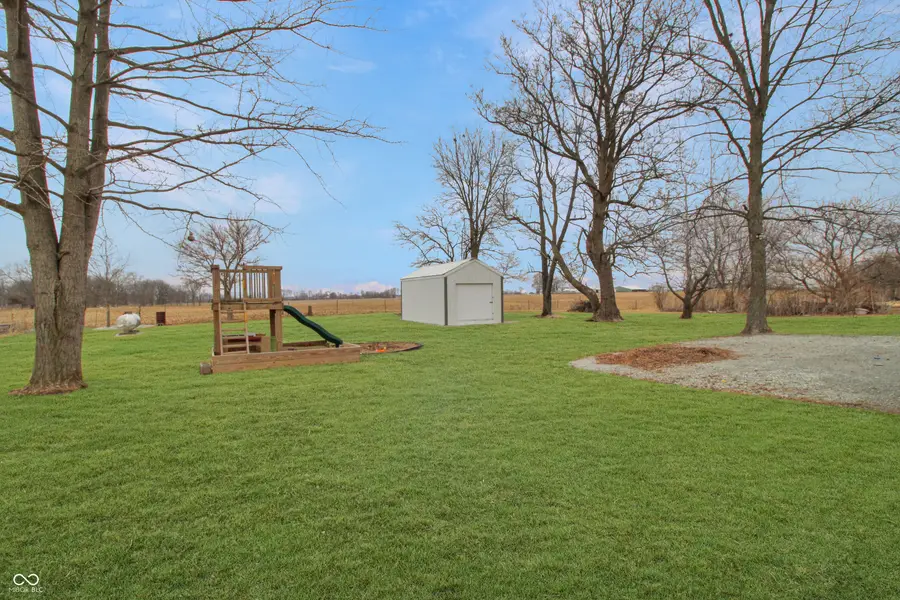 8290 E Us Highway 40, Greenfield, IN 46140 - #2