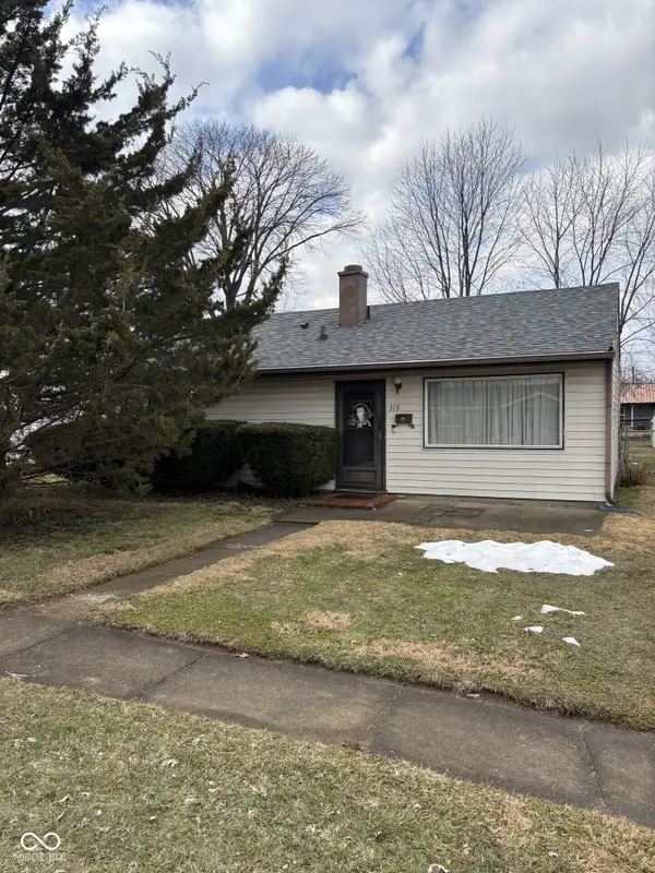 319 Roosevelt Drive, Shelbyville, IN 46176