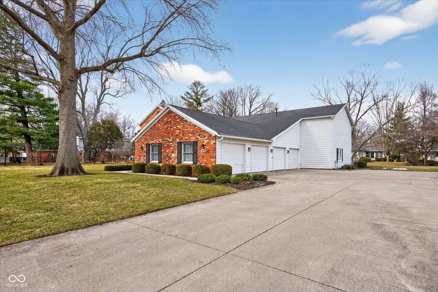 4501 N Wheeling Avenue # 8B-202, Muncie, IN 47304 - #3