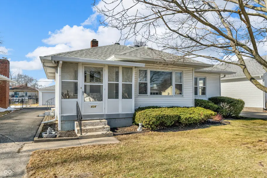 434 N 11th Avenue, Beech Grove, IN 46107 - #3