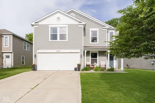 2258 Bridlewood Drive, Franklin, IN 46131