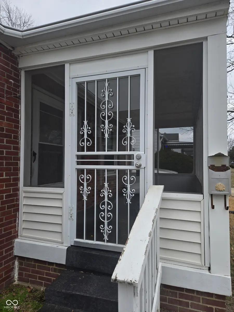 3512 N Grant Avenue, Indianapolis, IN 46218 - #3