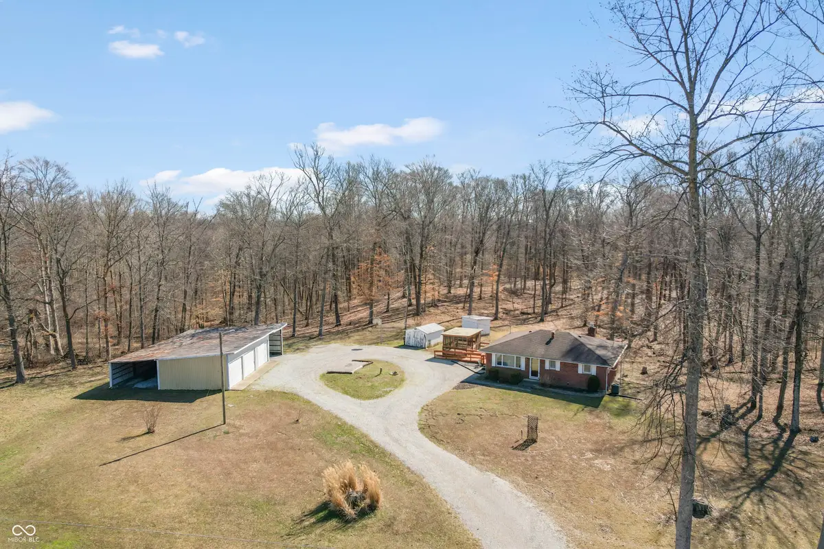 3715 W County Road 130 S, North Vernon, IN 47265 - #1