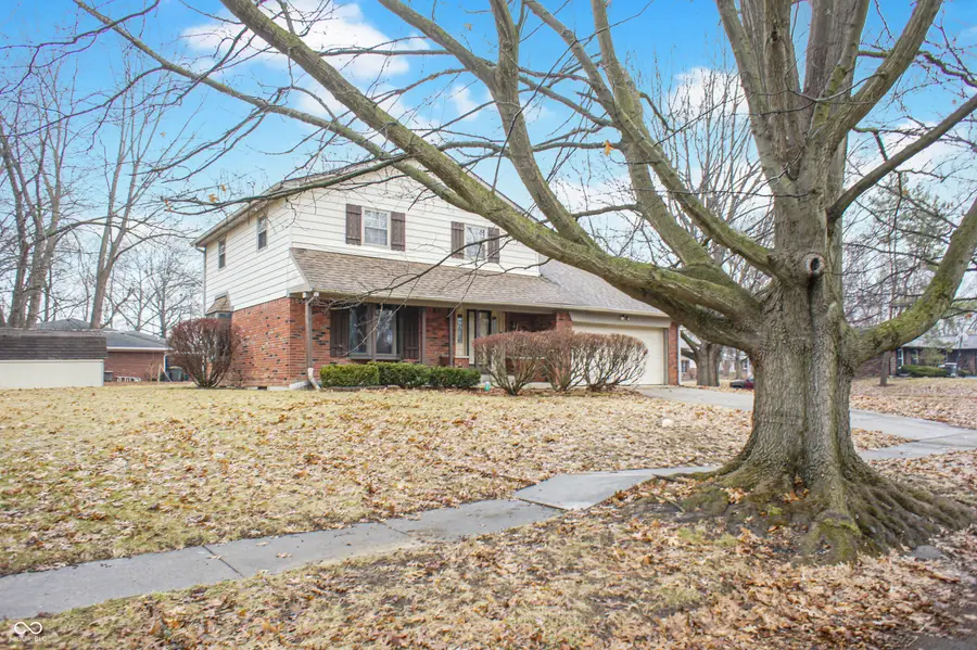 8006 Vineyard Drive, Indianapolis, IN 46260 - #3