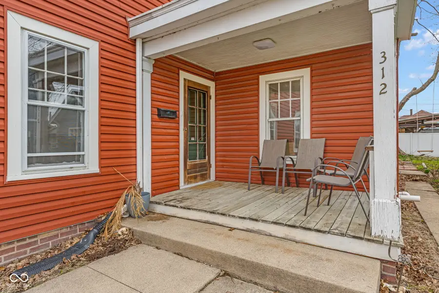 312 E Franklin Street, Crawfordsville, IN 47933 - #3