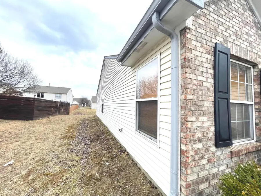 5233 Rocky Mountain Drive, Indianapolis, IN 46237 - #3