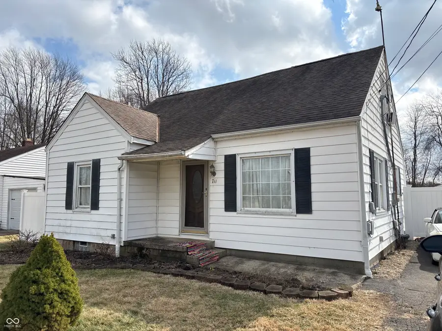 711 Central Avenue, Batesville, IN 47006 - #2