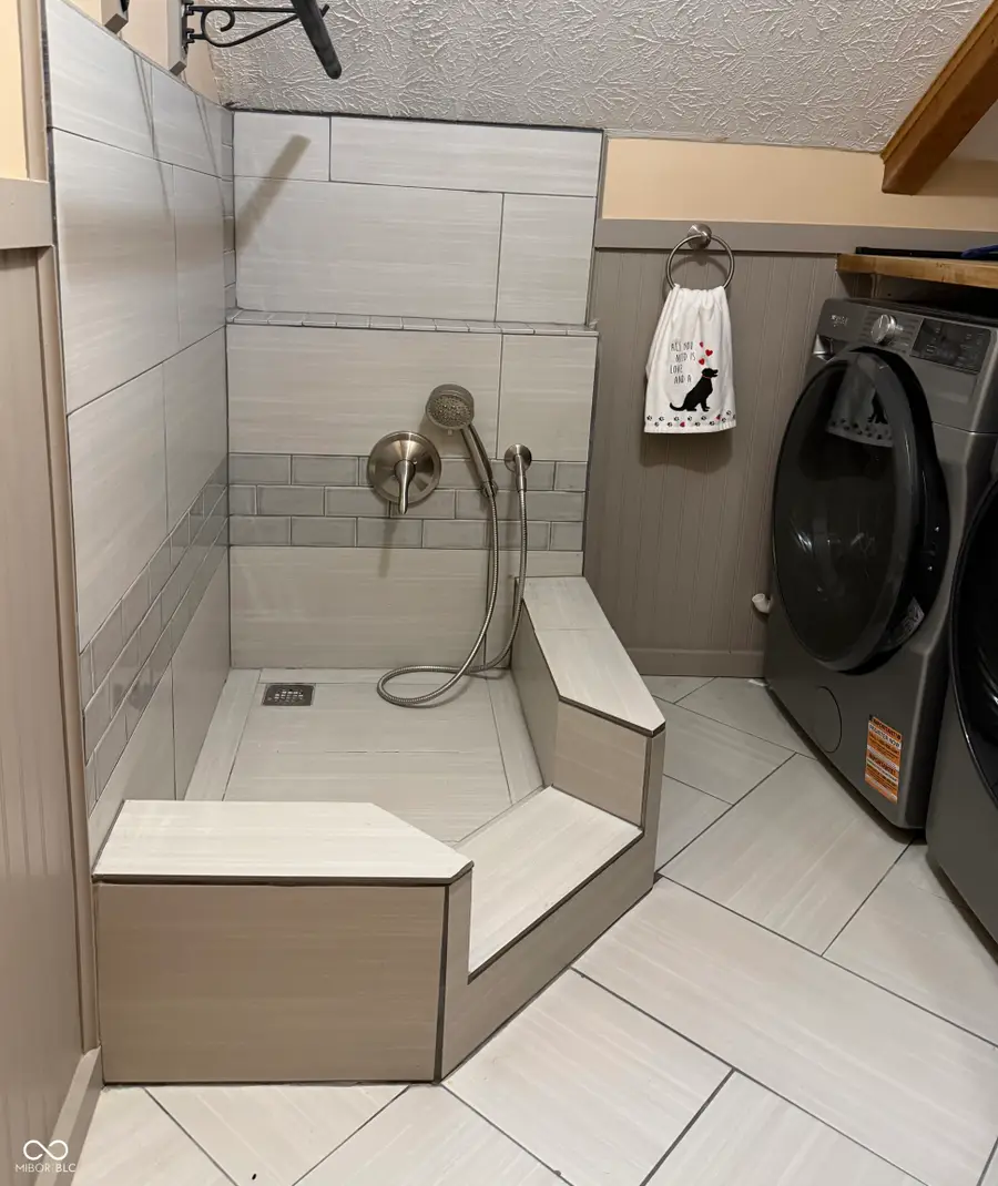 4401 Brittany Drive, Zionsville, IN 46077 - #3