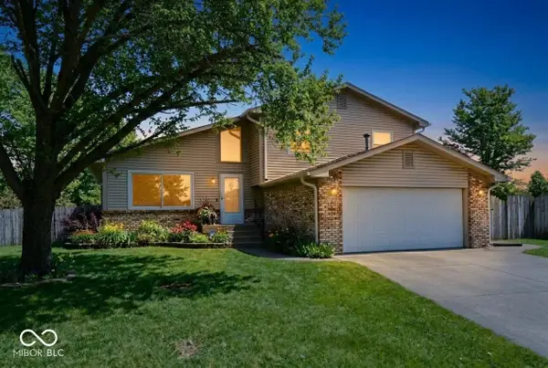 4945 Royal Orbit Court, Indianapolis, IN 46237