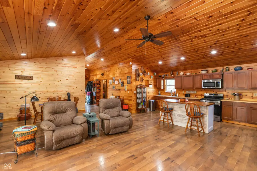 3391 W County Road 1125 N, Seymour, IN 47274 - #3