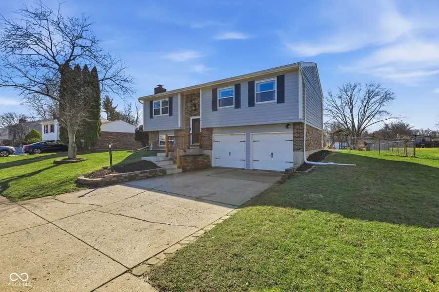 3911 Mistletoe Drive, Indianapolis, IN 46237 - #3