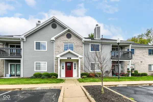 211 Faulkner Court #207, Carmel, IN 46032