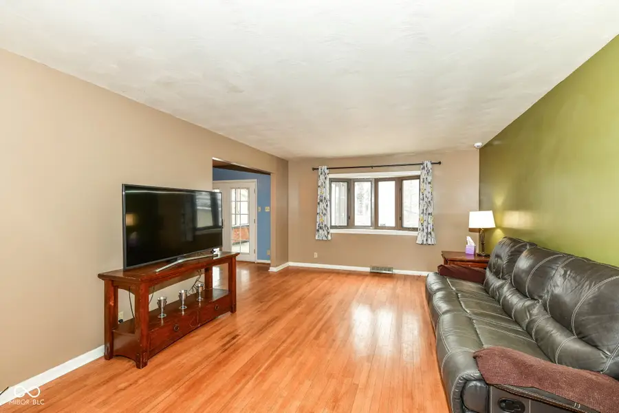 8128 Forsythia Court, Indianapolis, IN 46219 - #3