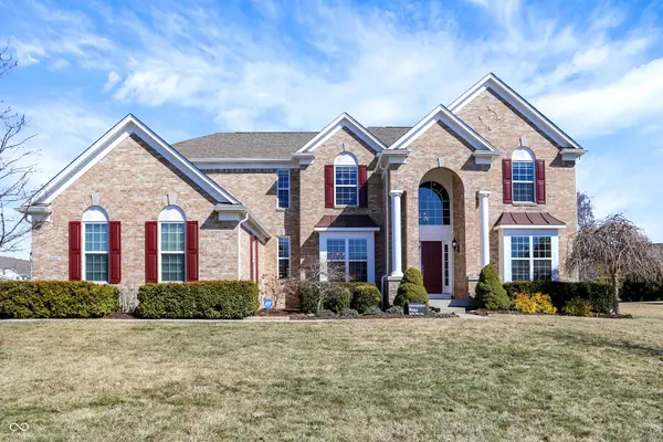 8944 Spring Violet Place, Zionsville, IN 46077