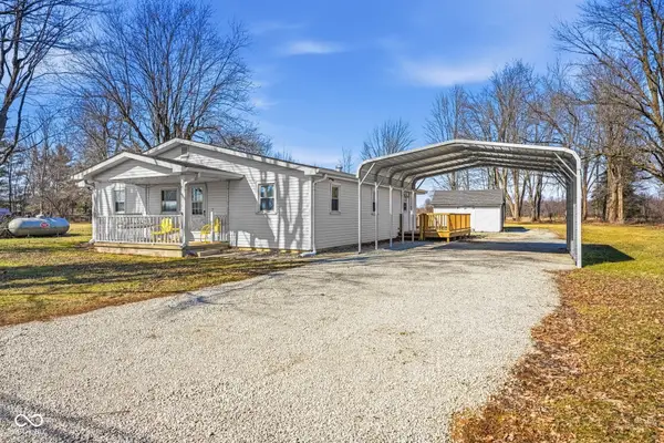 1070 W 550 S, Columbus, IN 47201