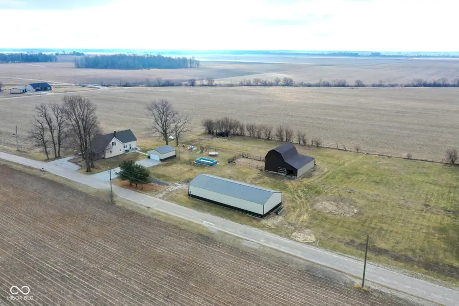 2551 E 900 N, Crawfordsville, IN 47933 - #3