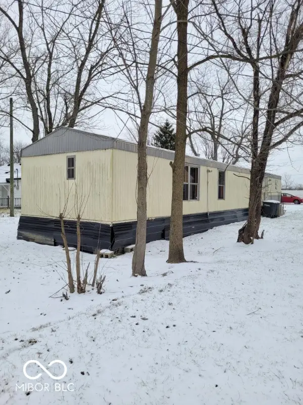 1905 N Garnet Avenue, Muncie, IN 47303