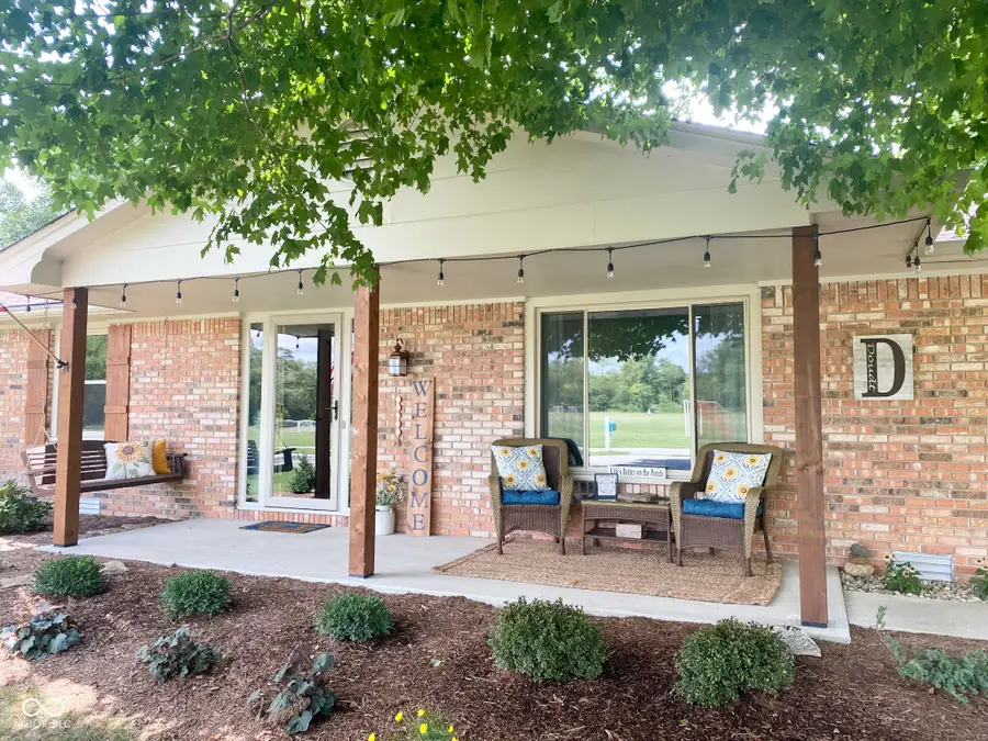 400 E Water Street, Pendleton, IN 46064 - #3