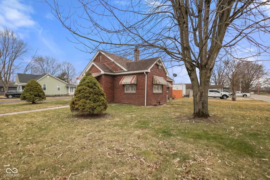 501 E Thompson Street, Edinburgh, IN 46124 - #3