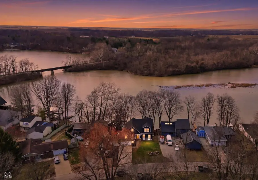 180 Bayshore Drive, Cicero, IN 46034 - #2