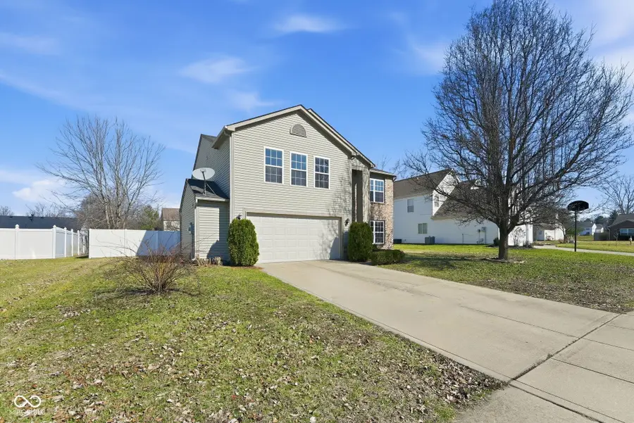 4274 Blackwood Court, Greenwood, IN 46143 - #3