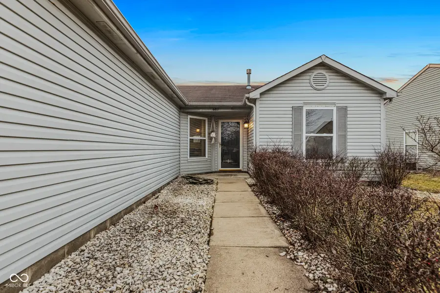 687 Hickory Pine Drive, New Whiteland, IN 46184 - #2