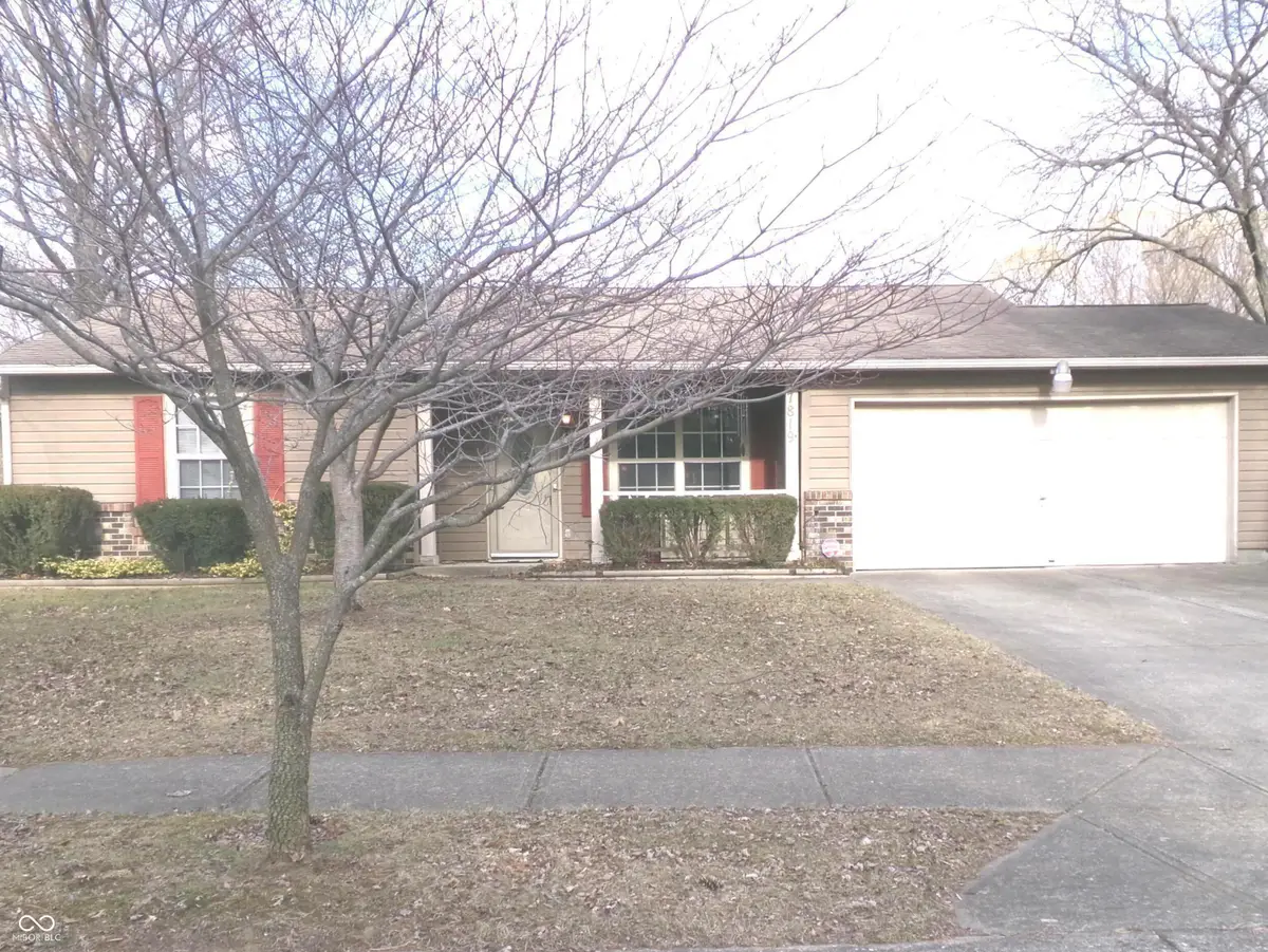 7819 Inverness Drive, Indianapolis, IN 46237 - #1