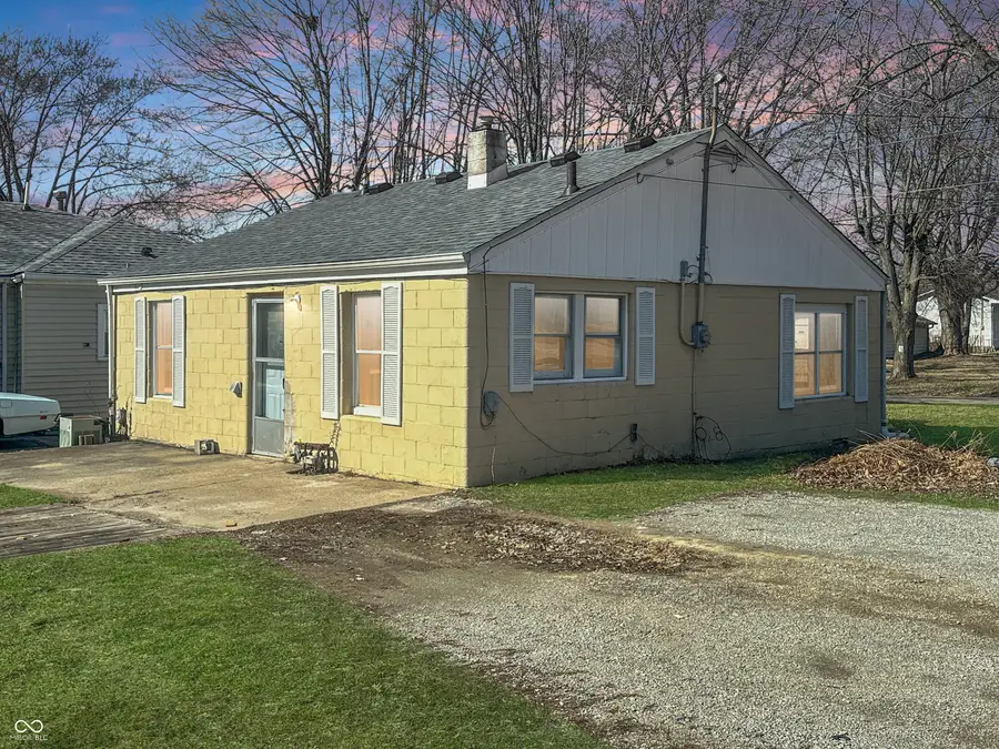 2415 E 9th Street, Anderson, IN 46012 - #3