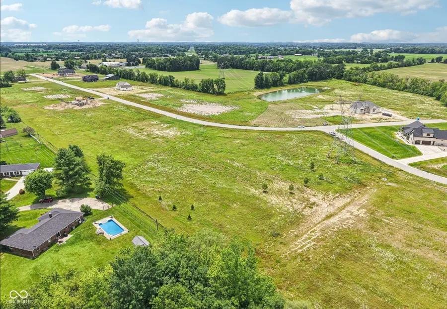 2639 S Kings Way, New Palestine, IN 46163 - #3