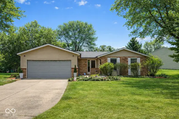 5111 Woodside Court, Carmel, IN 46033