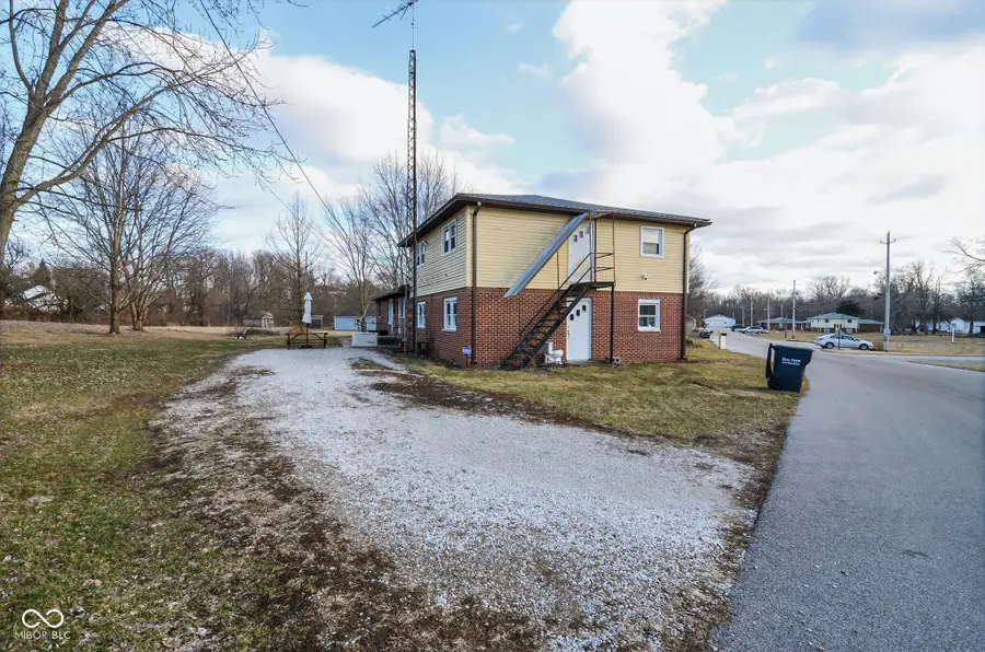 8568 S Academy Way, Ladoga, IN 47954 - #3