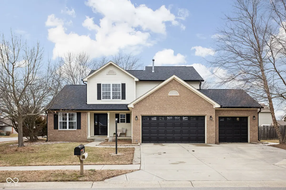 832 Port Drive, Avon, IN 46123 - #1