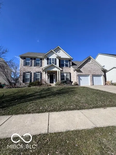2900 Braeburn, Columbus, IN 47201 - #2