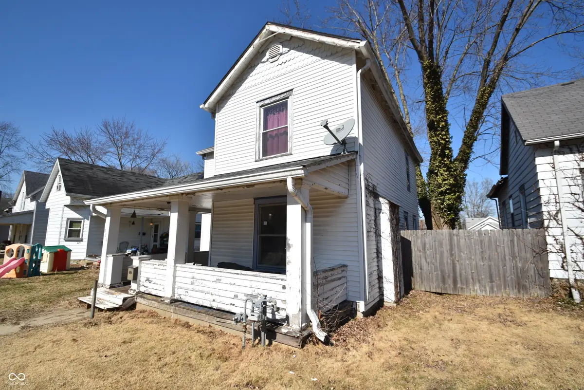 820 W 5th Street, Anderson, IN 46016 - #1