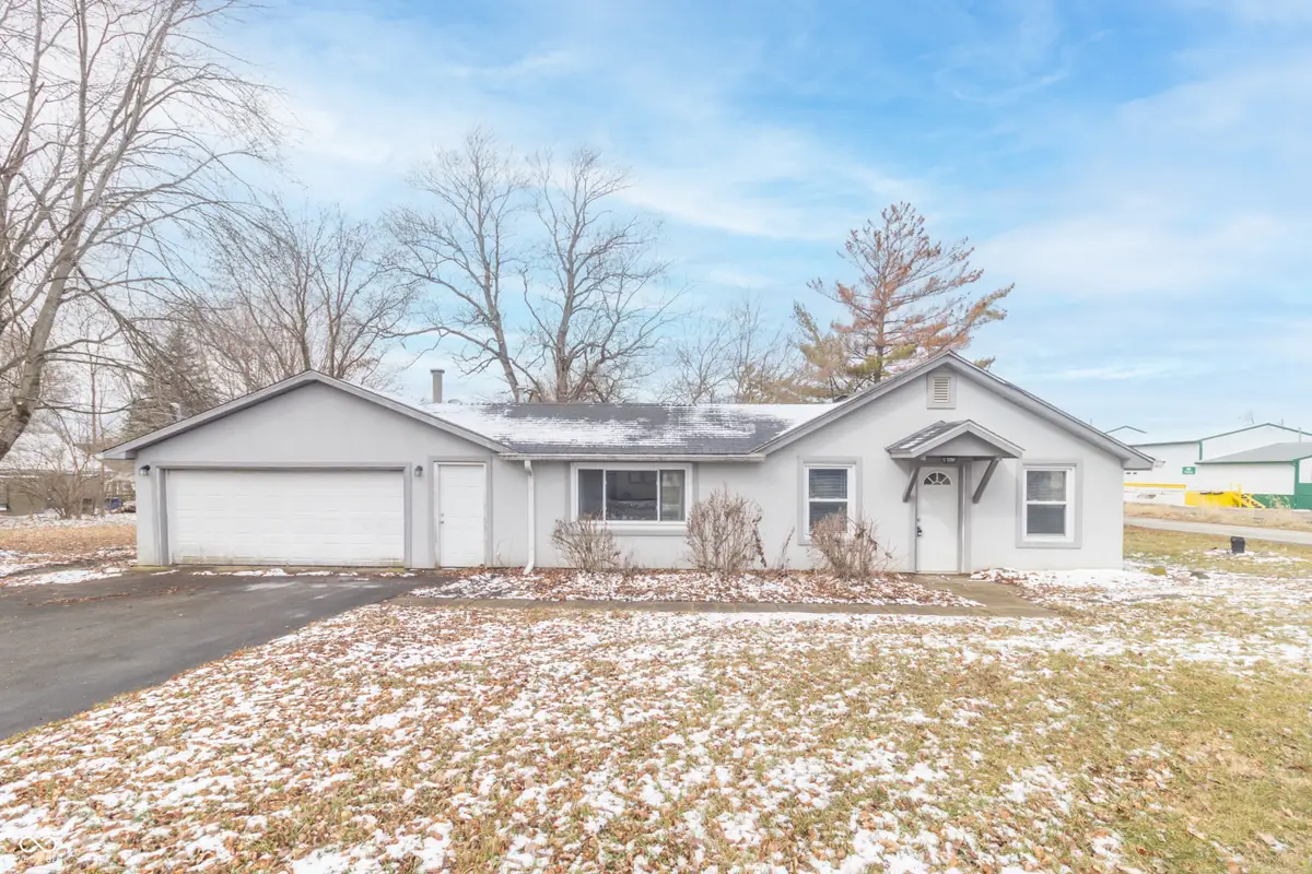 5470 S Main Street, Fountaintown, IN 46130 - #1
