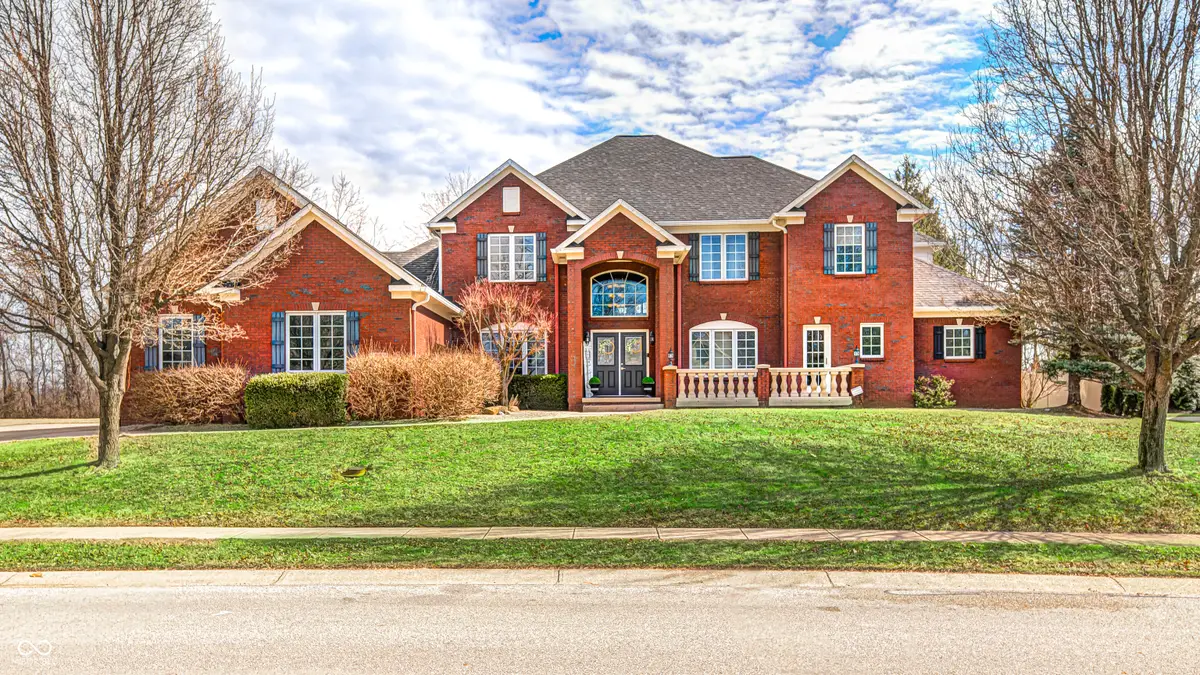 633 Foxboro Drive, Avon, IN 46123 - #1