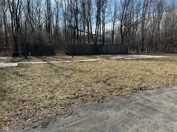 Address Withheld By Seller, Trafalgar, IN 46181