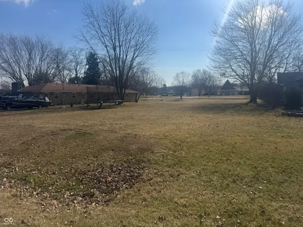 66 SW Santee Drive, Greensburg, IN 47240