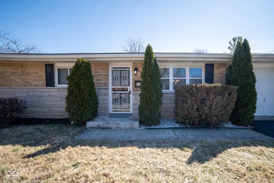 605 Grovewood Drive, Beech Grove, IN 46107 - #2