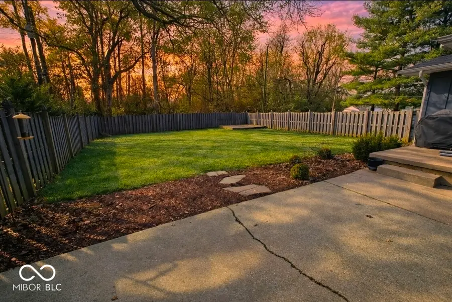 826 Gardenside Drive, Greencastle, IN 46135 - #2