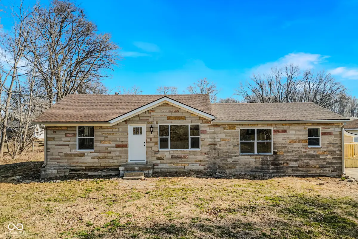 5211 Graves Road, Sellersburg, IN 47172 - #1