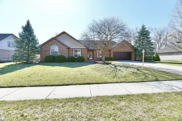 1045 Lakewood South Drive, Brownsburg, IN 46112