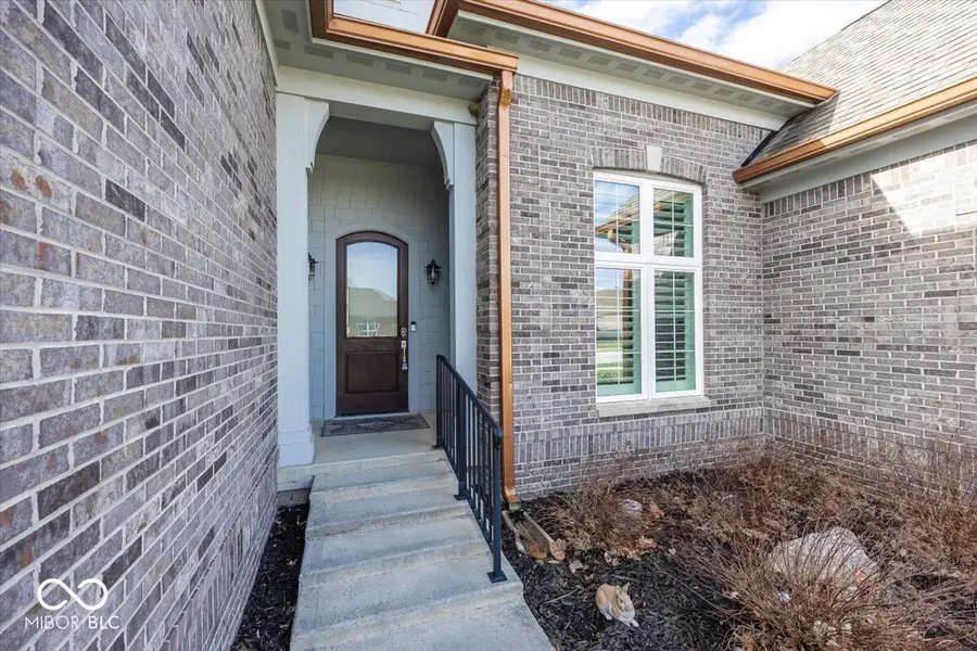 4305 Prairie Falcon Drive, Zionsville, IN 46077 - #3