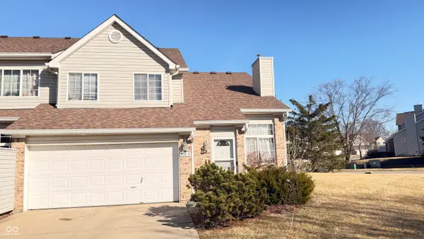 939 Prestwick Place #D, Indianapolis, IN 46214