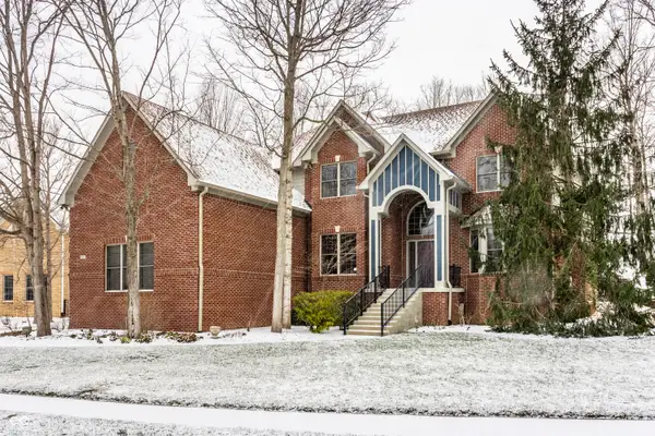 6535 Royal Oakland Place, Indianapolis, IN 46236