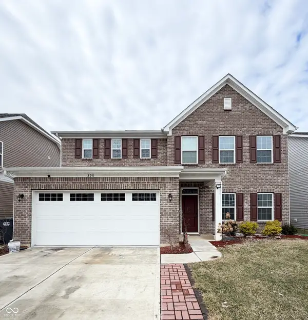 390 Gathering Lane, Greenwood, IN 46143