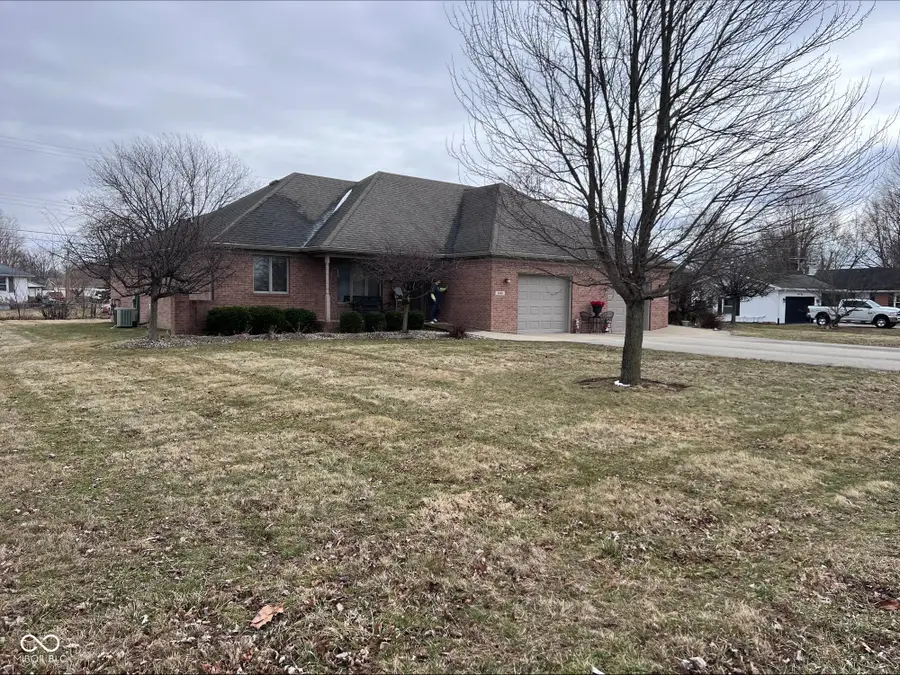 608 N 10th Street, Middletown, IN 47356 - #3