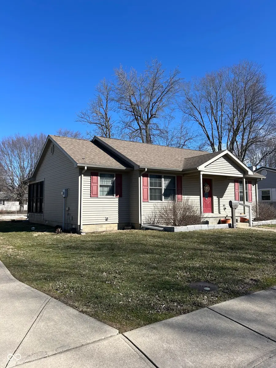 410 E Illinois Street, Brazil, IN 47834 - #3